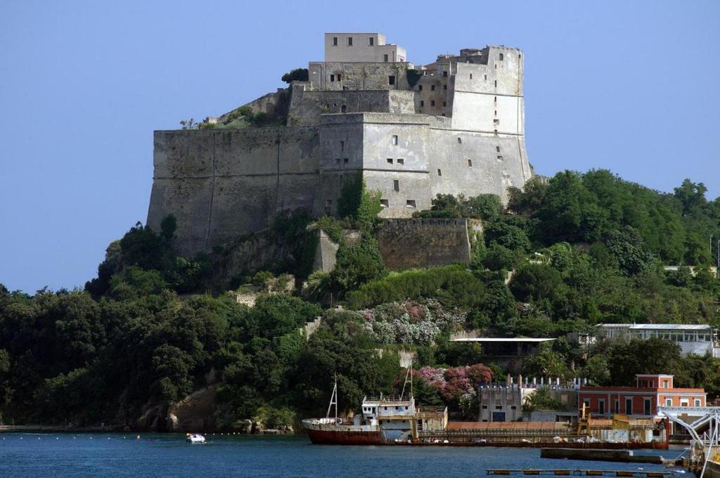 Albergo Delle Rose Pozzuoli Kültér fotó