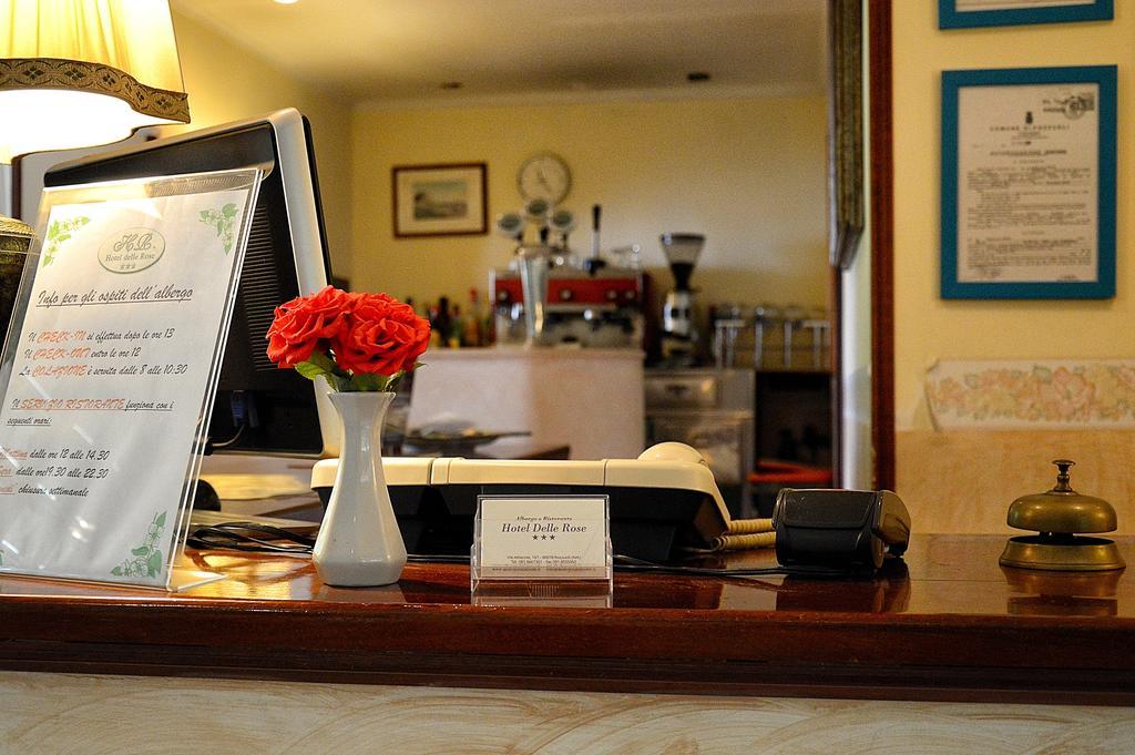 Albergo Delle Rose Pozzuoli Kültér fotó